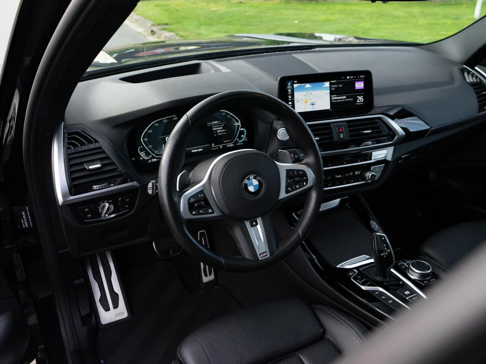 BMW X3 xDrive30e eDrive Edition|Panoramadak|H&K|Ambient air|, Auto's, BMW, Automaat, 1998 cc, Gebruikt, Zwart