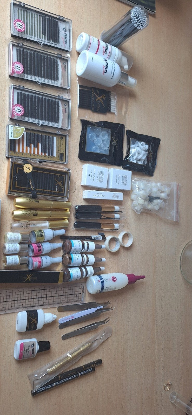 Wimperextensions en wenkbrauw pmu etc, Ophalen of Verzenden, Zo goed als nieuw, Zwart, Ogen