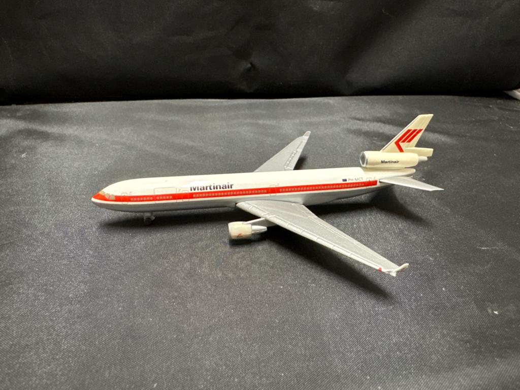Martinair MD-11 Vliegtuigmodel - Schaalmodel 1:400, Ophalen of Verzenden, Zo goed als nieuw, Schaalmodel