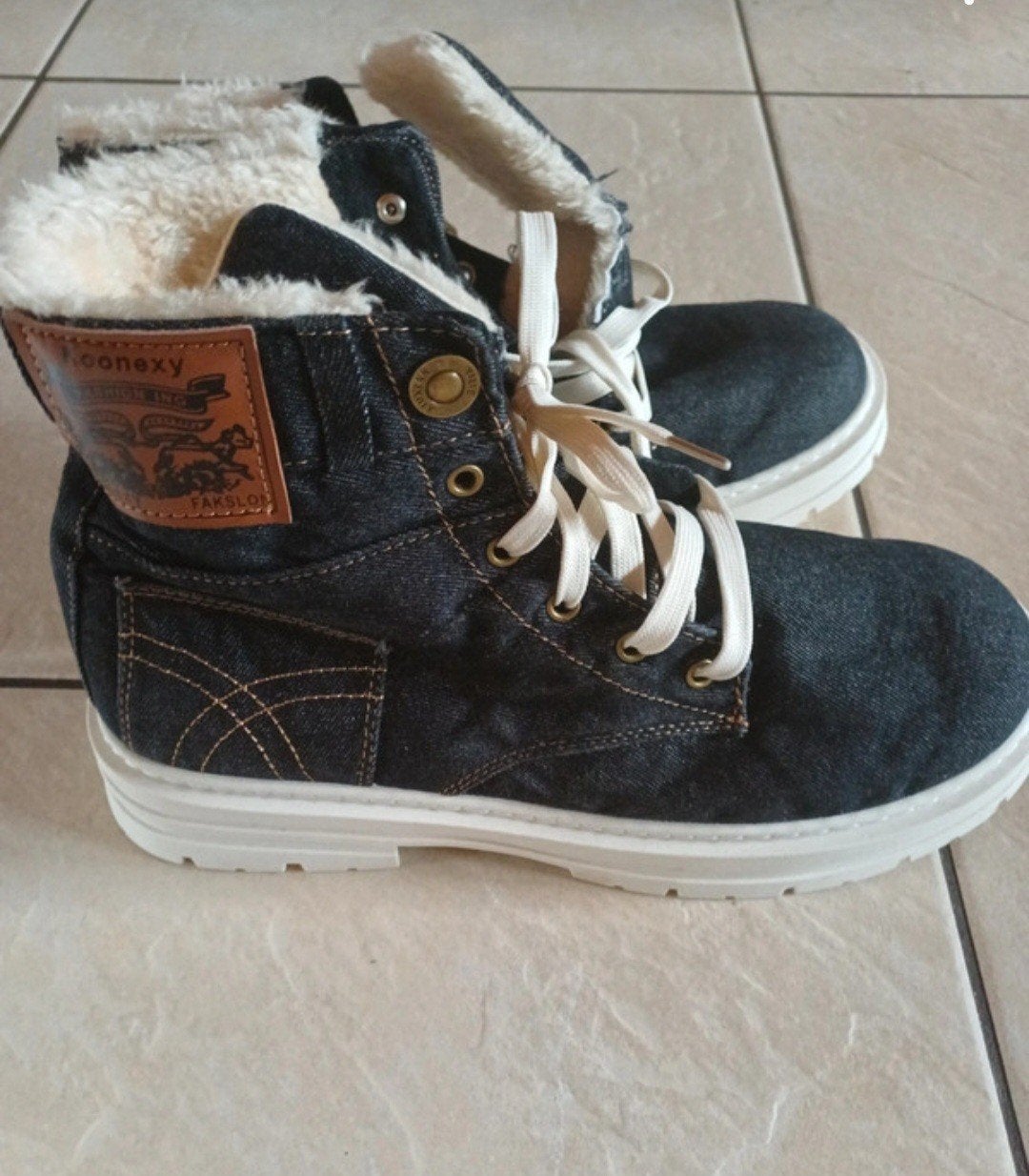 Warme denim laarzen met bontvoering - Maat 46, Ophalen of Verzenden, Nieuw, Blauw