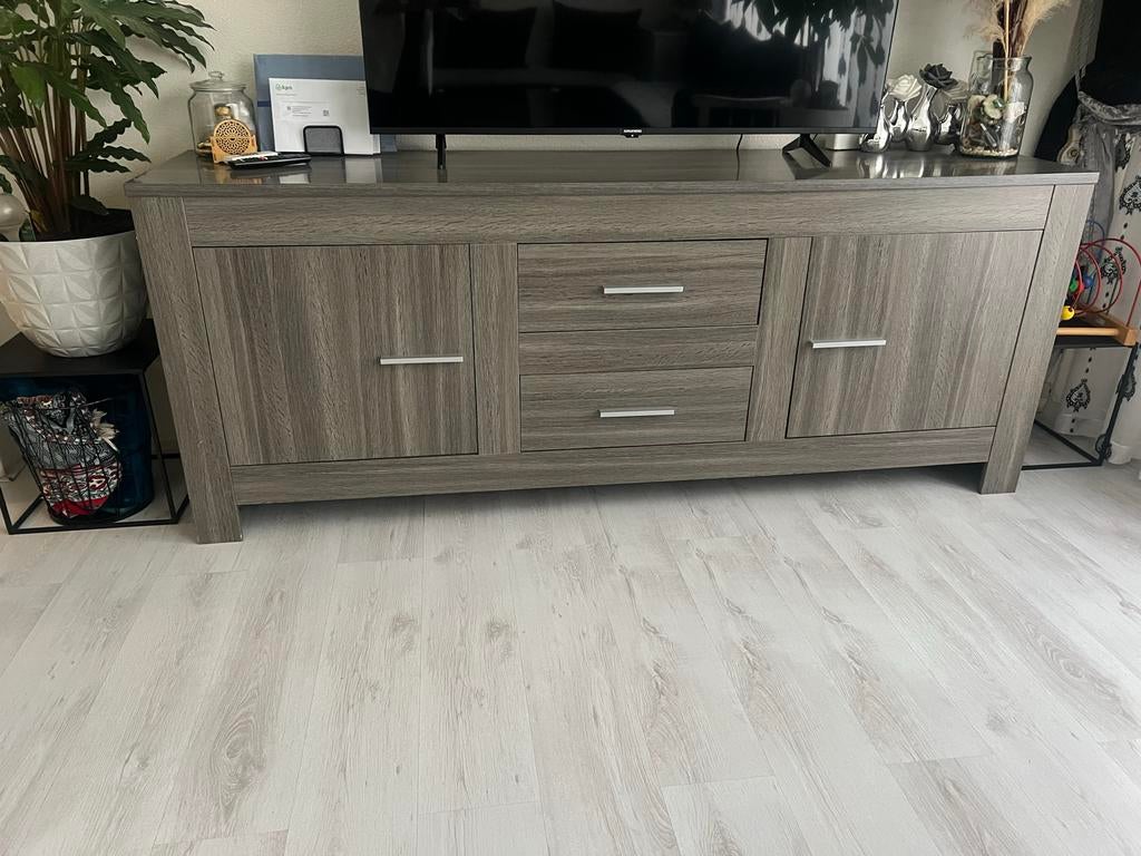 Dressoir (LET OP! ophalen in Bergen op Zoom), Ophalen, Gebruikt, 100 tot 150 cm, Met lade(s)