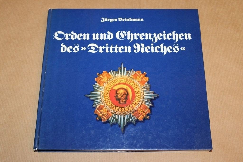Orden Dritten Reiches — Duitse Onderscheidingen 1933-1945, Ophalen of Verzenden, Gelezen, Europa
