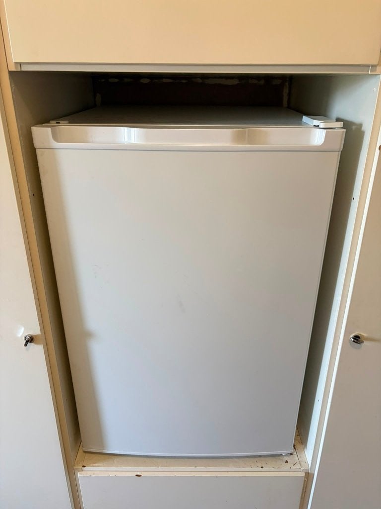 Koelkast klein, Ophalen, Gebruikt, Minder dan 85 cm, Minder dan 75 liter