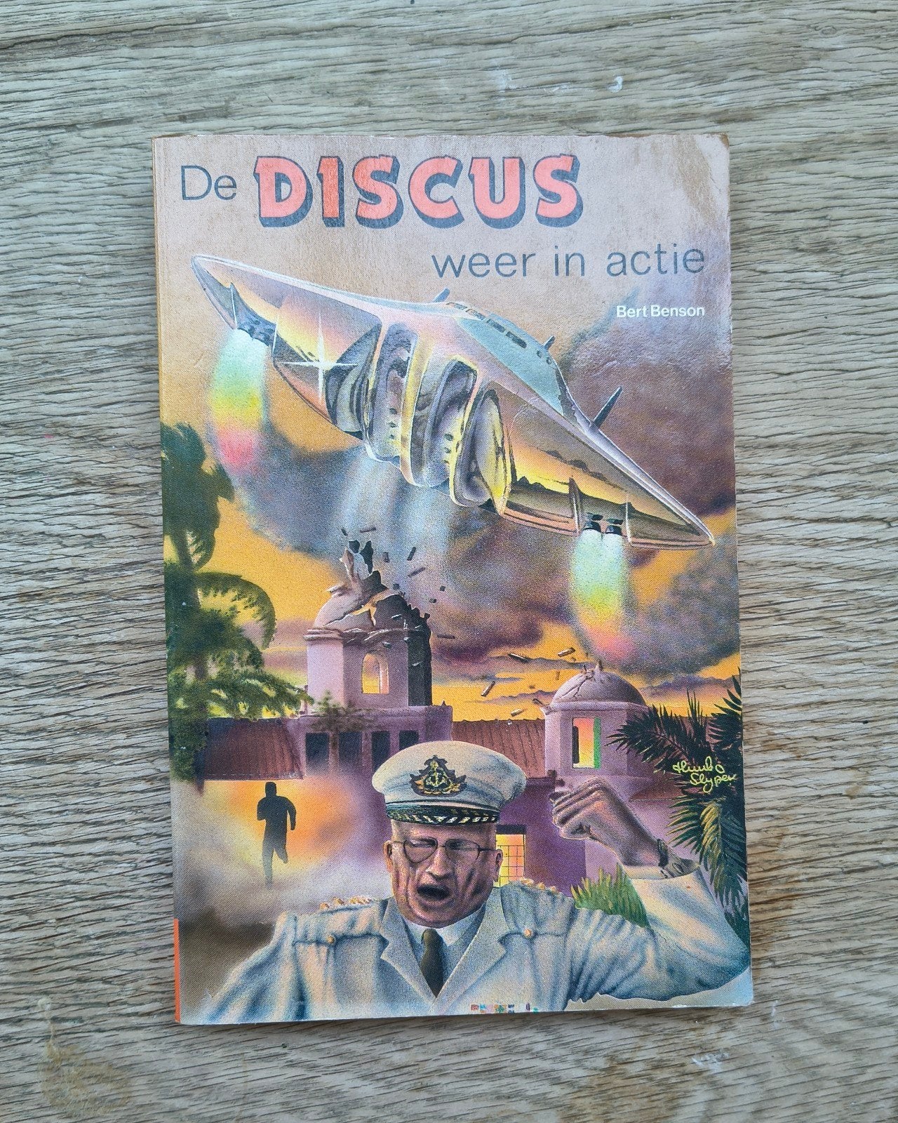 De Discus weer in actie - 9789020656015, Boeken, Gelezen, Bert Benson, Verzenden, Fictie