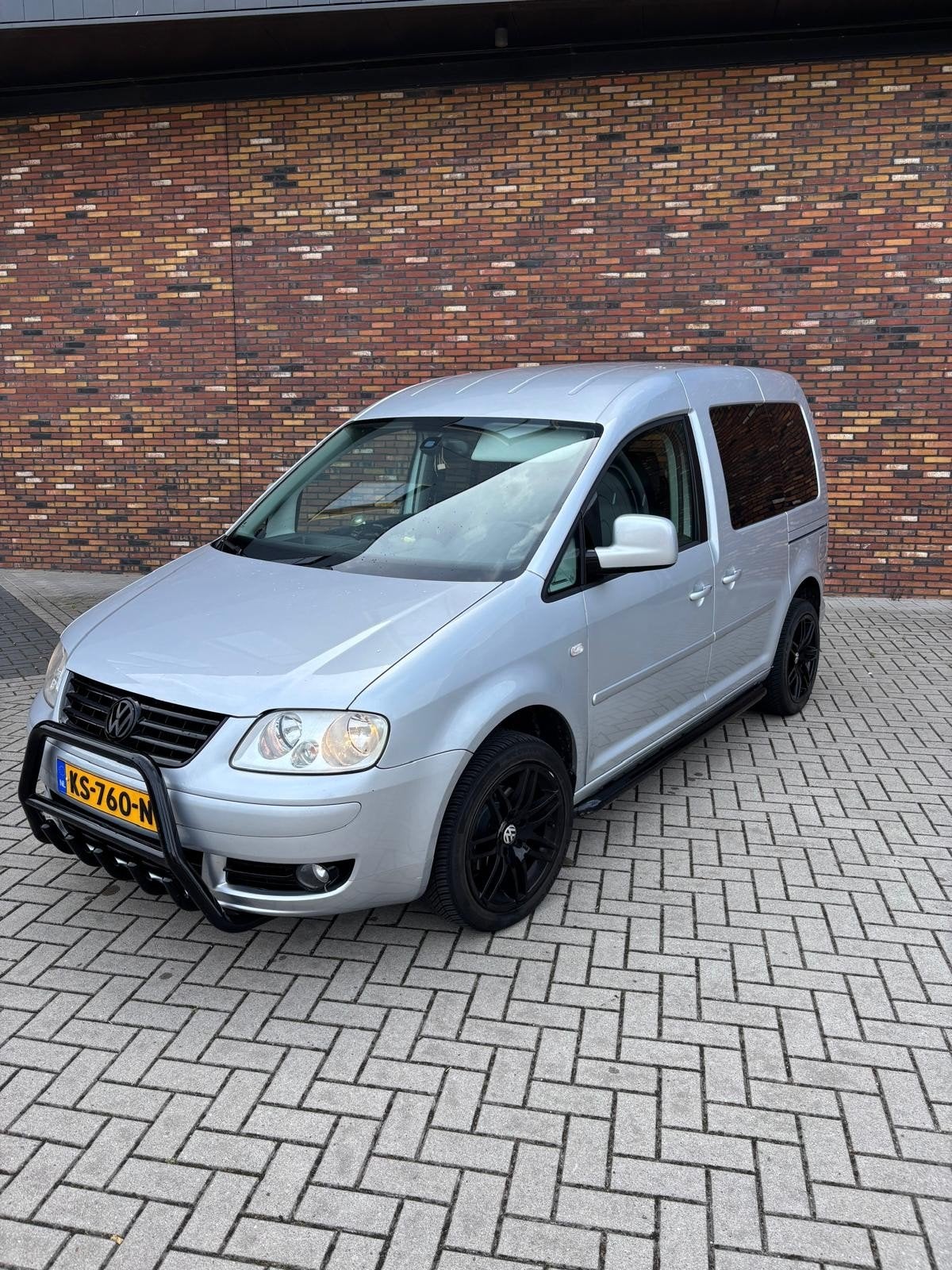 Volkswagen Caddy life (benzine ), Voorwielaandrijving, Euro 5, Stof, 4 cilinders
