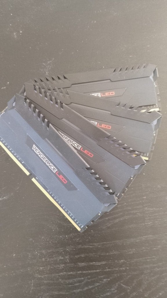 Corsair DDR4 Vengeance LPX 4x16GB, 3200 Mhz, Computers en Software, RAM geheugen, DDR4, Ophalen of Verzenden, Zo goed als nieuw