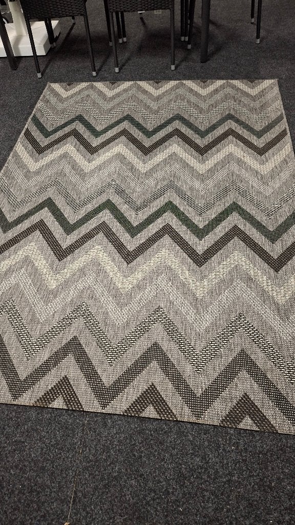 buitenkleed 160x230, Huis en Inrichting, Stoffering | Tapijten en Kleden, Ophalen, Zwart, 150 tot 200 cm, Beekendonk@hubo.nl