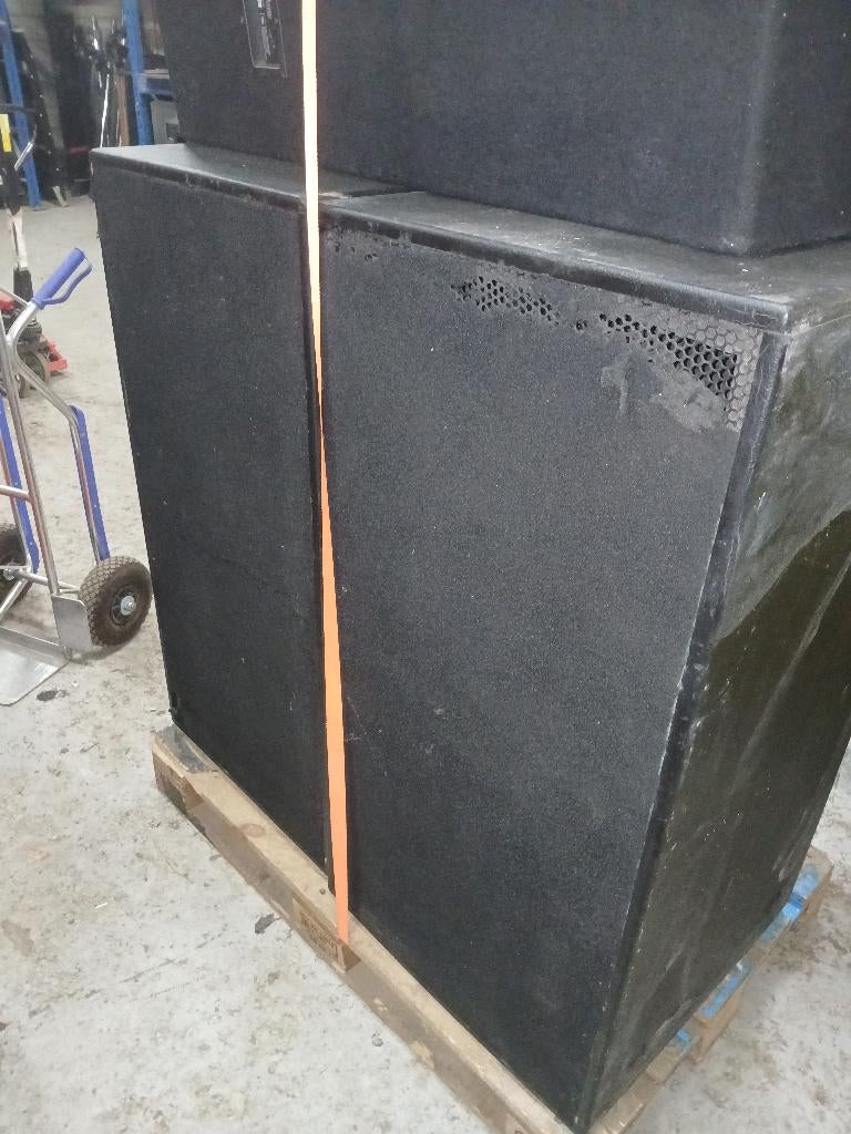 Geluidset 2x fame sub, 2x jrx 125, amprack, Gebruikt, Subwoofer, 120 watt of meer, Ophalen