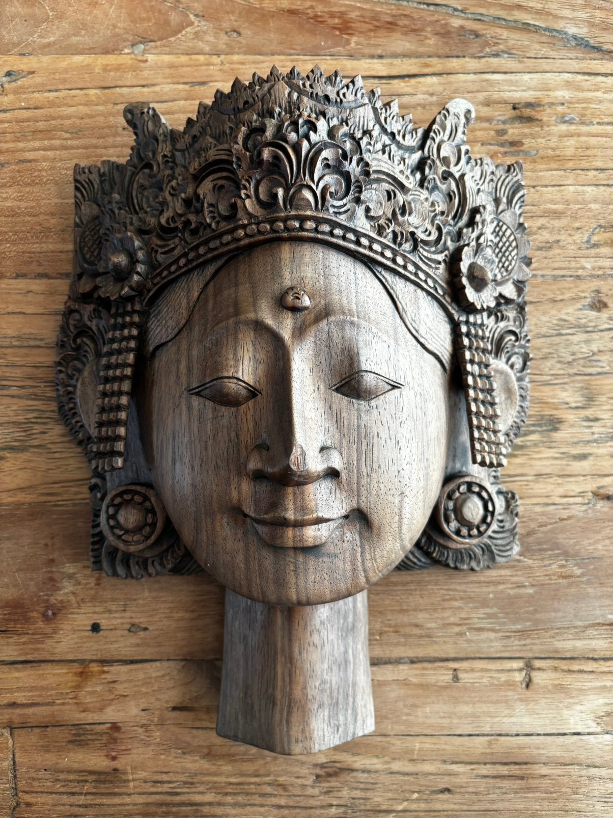 Balinees godinnenmasker handgesneden, Gebruikt, Ophalen of Verzenden, Hout, Bruin