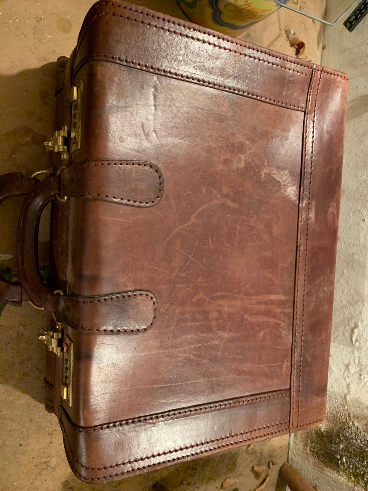 Bruin lederen zakelijke koffer, Sieraden, Tassen en Uiterlijk, Koffers, Ophalen of Verzenden, Zo goed als nieuw, Overige materialen