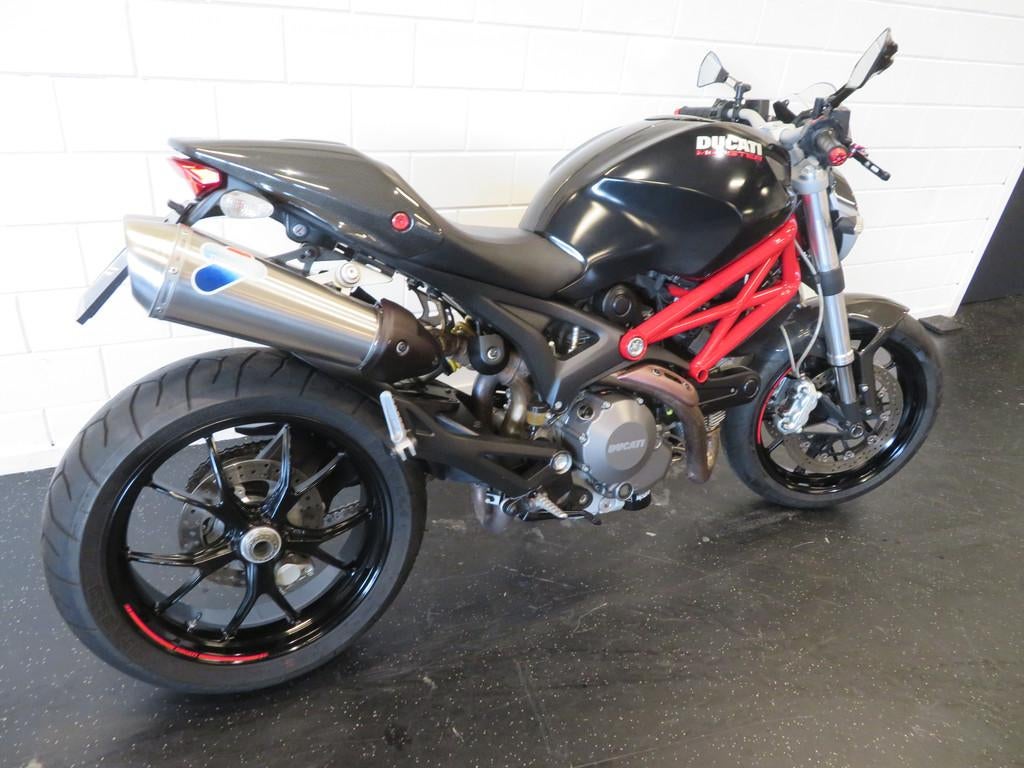 Ducati MONSTER 796 PERFECT! TERMIONI (bj 2011), Bedrijf, 796 cc, Naked bike