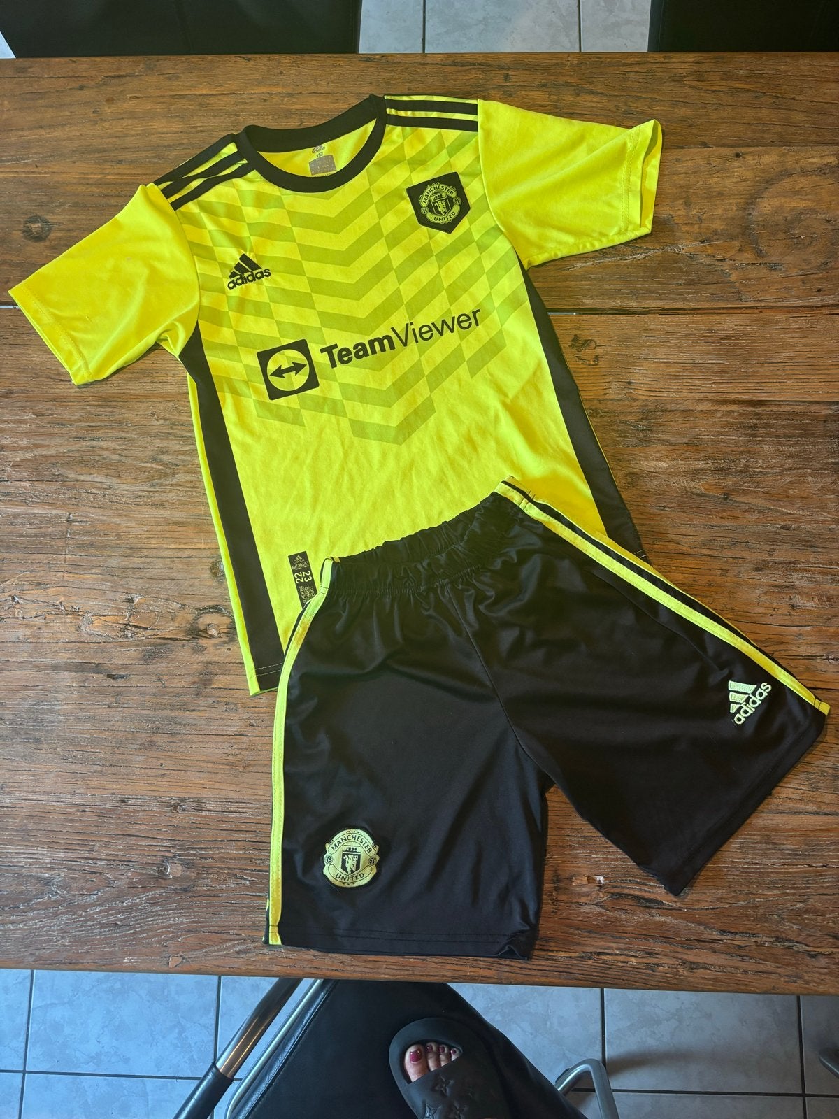 Manchester United Derde Tenue 2022/2023 - Adidas Neon Geel, Ophalen of Verzenden, Gebruikt, Jongen of Meisje