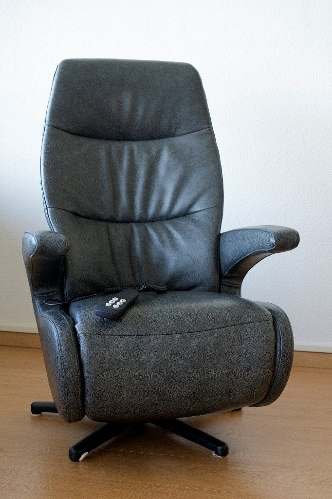 Relaxfauteuil leer, Huis en Inrichting, Fauteuils, Ophalen, Minder dan 75 cm, Leer, Zo goed als nieuw
