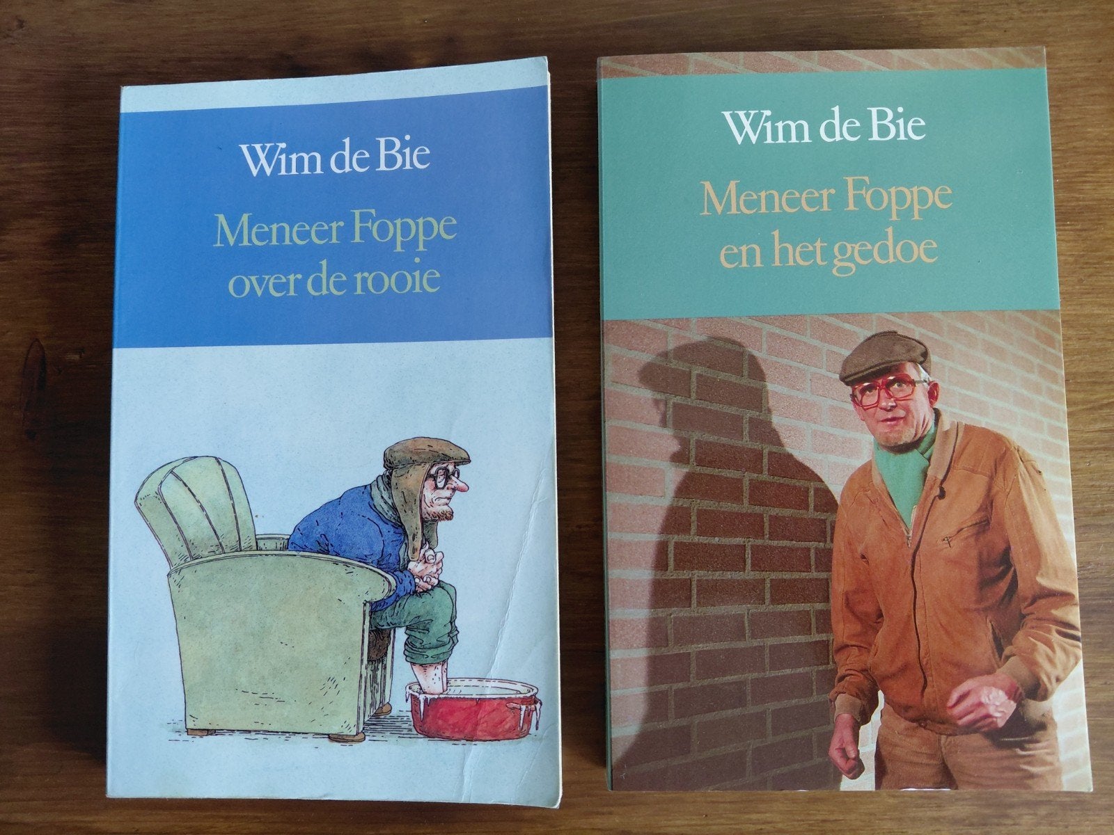 Wim de Bie - Meneer Foppe en het gedoe & over de rooie, Ophalen of Verzenden, Zo goed als nieuw, Wim de Bie, Nederland