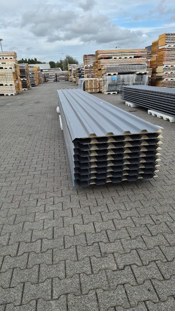 Dakpanelen, Antraciet, Geïsoleerd, Dakisolatie, PIR, €21/m2, Doe-het-zelf en Verbouw, Ophalen, Zo goed als nieuw, Overige materialen