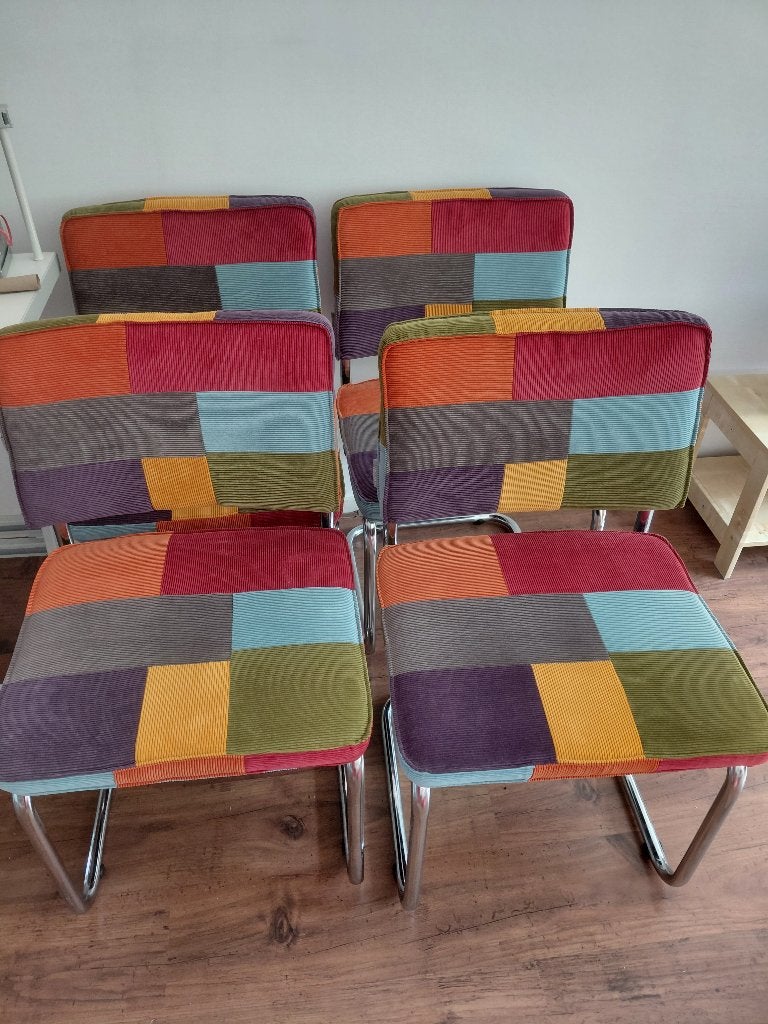 4 Zuiver stoelen ribfluweel bonte kleuren, Huis en Inrichting, Stoelen, Ophalen, Overige kleuren, Zuiver, Zo goed als nieuw