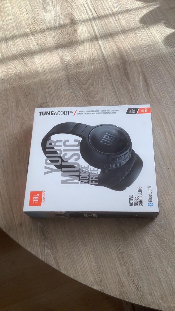 JBL koptelefoon 600BT NC wireless Bluetooth, Audio, Tv en Foto, Koptelefoons, Zo goed als nieuw, Over oor (circumaural), Overige merken