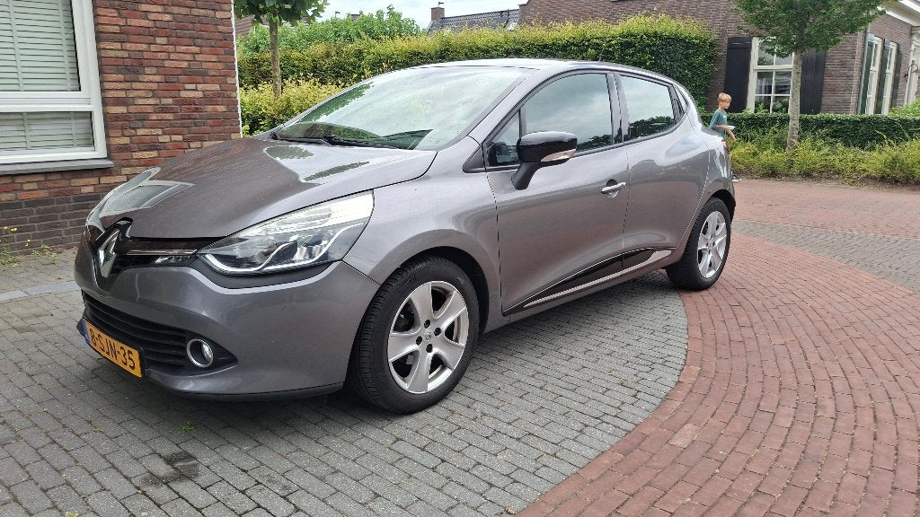 Renault Clio 0.9 TCE 66KW 5-DRS 2013, Incl winterbanden, Voorwielaandrijving, Stof, 40 €/maand, 540 kg