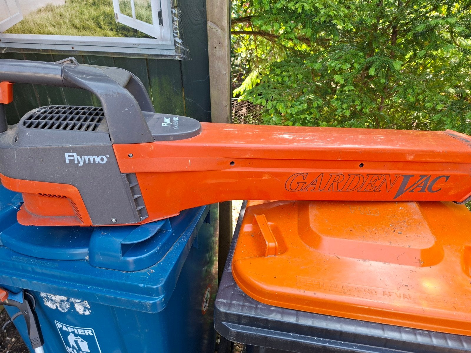 Bladblazer /zuiger Flymo GardenVac werkt nog goed, Tuin en Terras, Bladblazers, Ophalen of Verzenden, Elektrisch