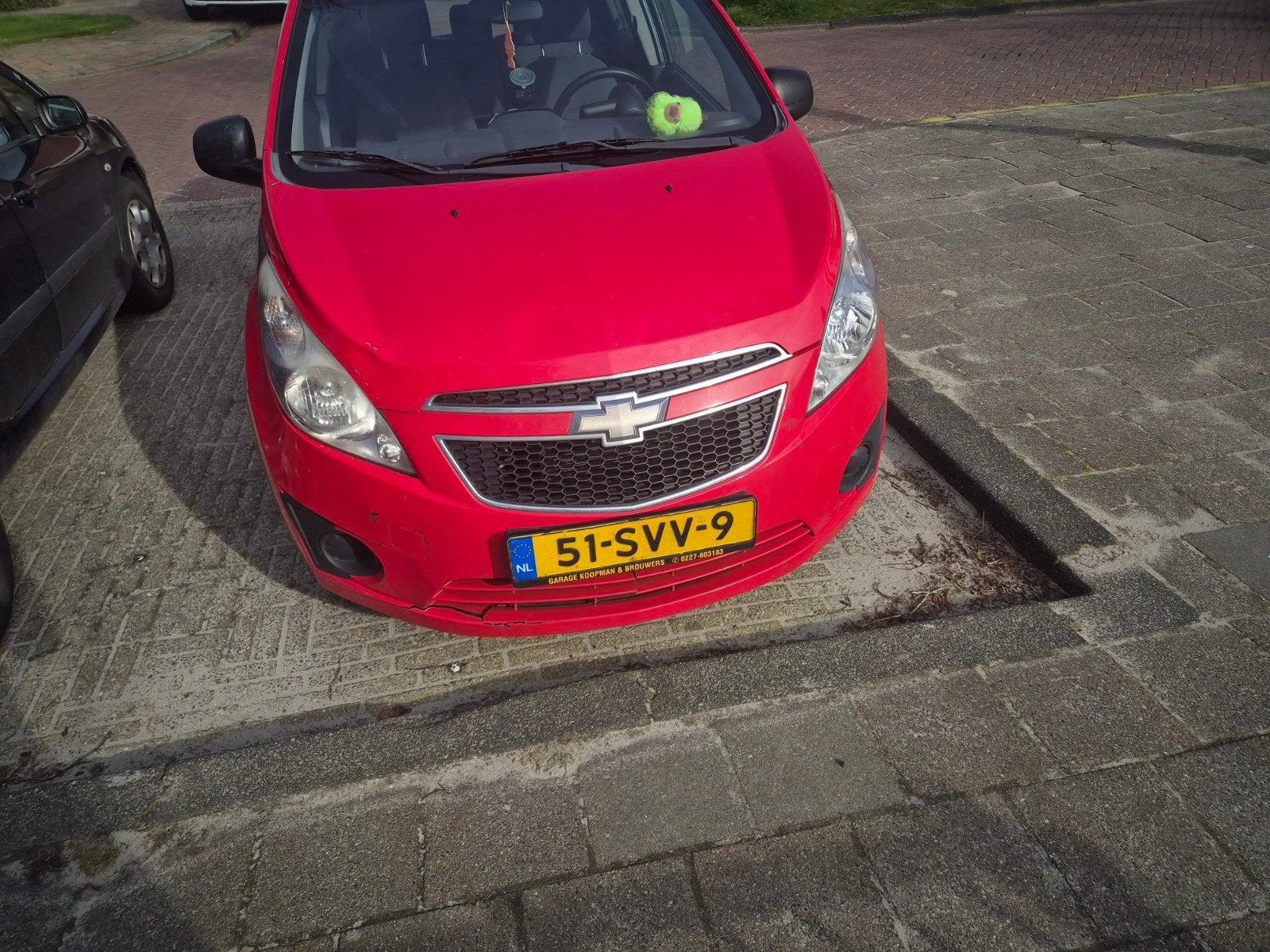 Chevrolet Spark 1.0 Bifuel 2011 Rood, Auto's, 15 km/l, 37 €/maand, 4 cilinders, Origineel Nederlands