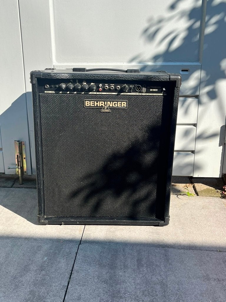 Behringer UltraBass BX1800 Basversterker, Ophalen, Gebruikt, Basgitaar, 100 watt of meer