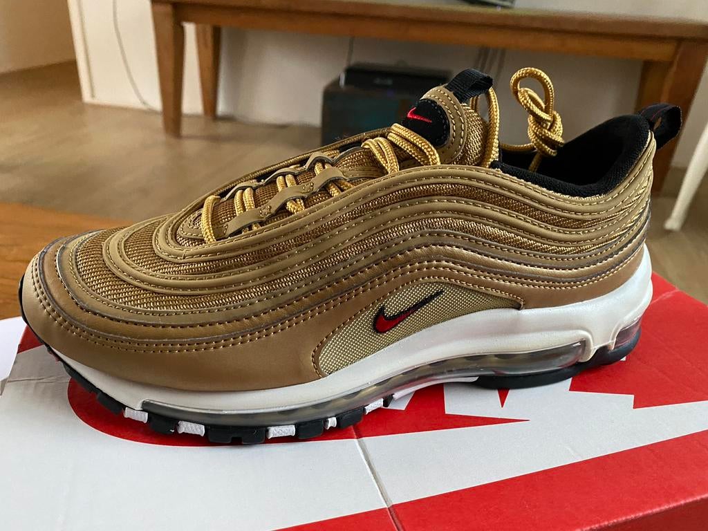 Nieuw Nike Air Max 97 Gold Bullet 40.5 Sneakers Patta, Kleding | Heren, Schoenen, Overige kleuren, Nieuw, Ophalen of Verzenden