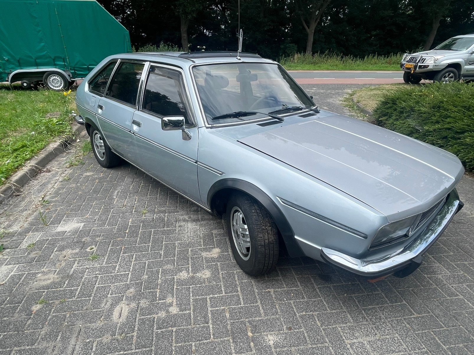Renault 1983 Grijs, Auto's, Renault, Particulier, Stationwagon, Geïmporteerd, Zilver of Grijs, Ophalen