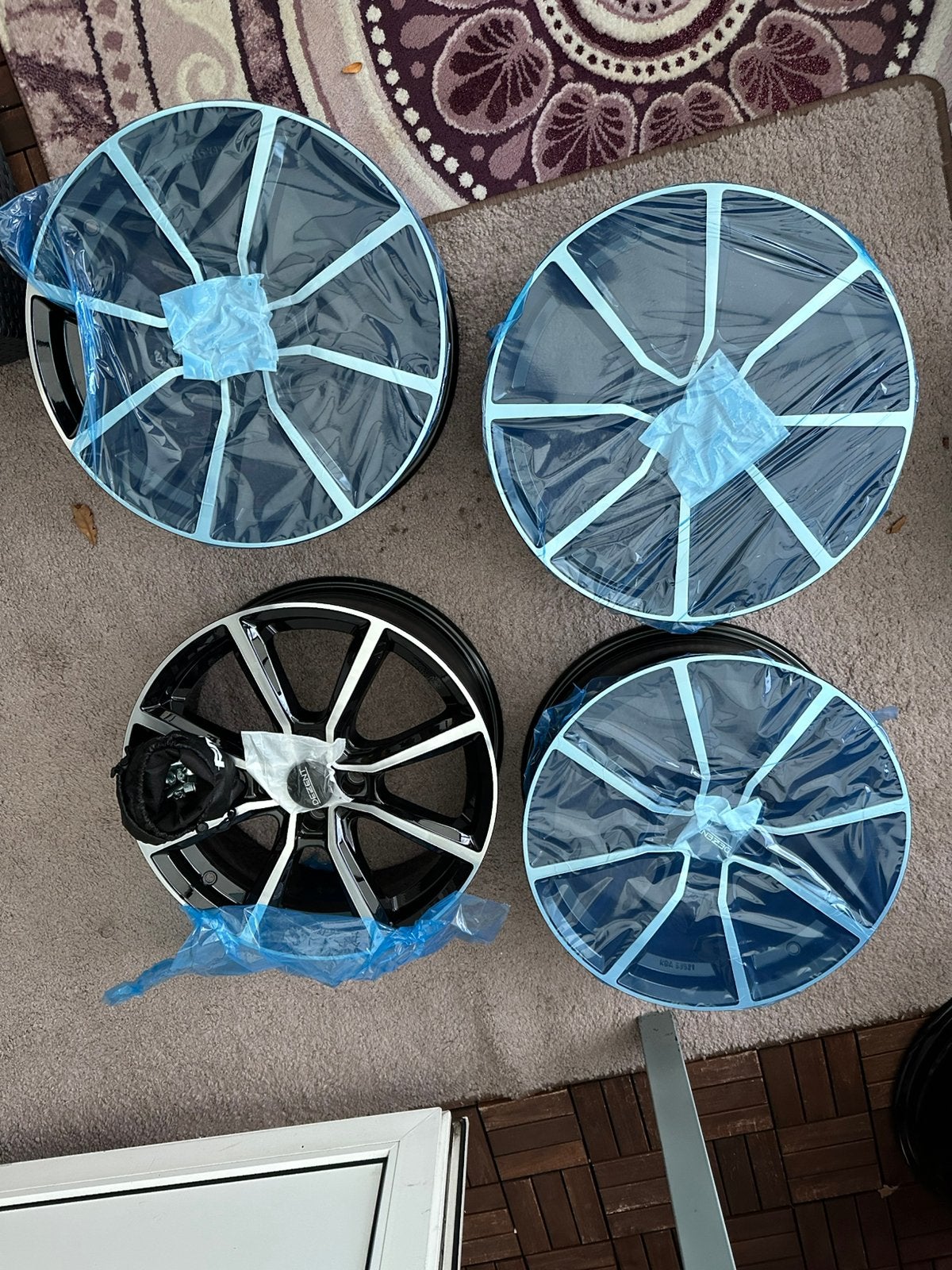 4x100 17 inch Dezent velgen nieuw, Ophalen, Velg(en)
