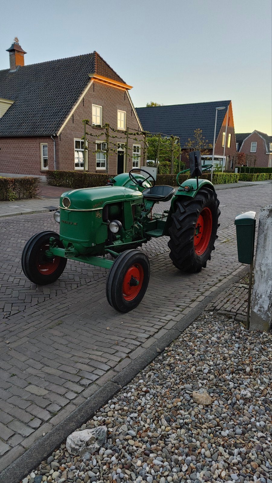 Deutz D30 oldtimer tractor, Ophalen