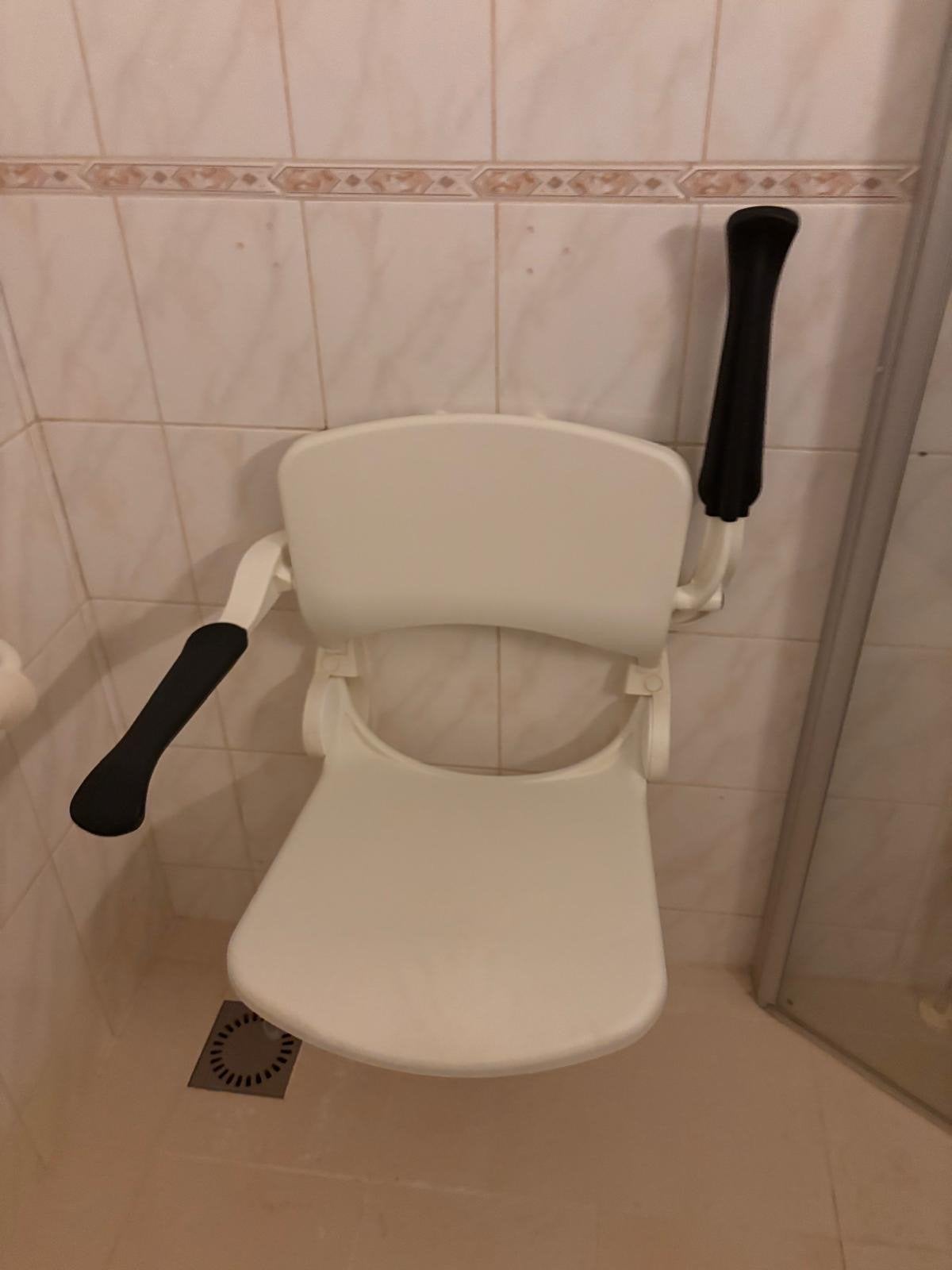 Douche stoel mindervalide, Ophalen of Verzenden, Zo goed als nieuw