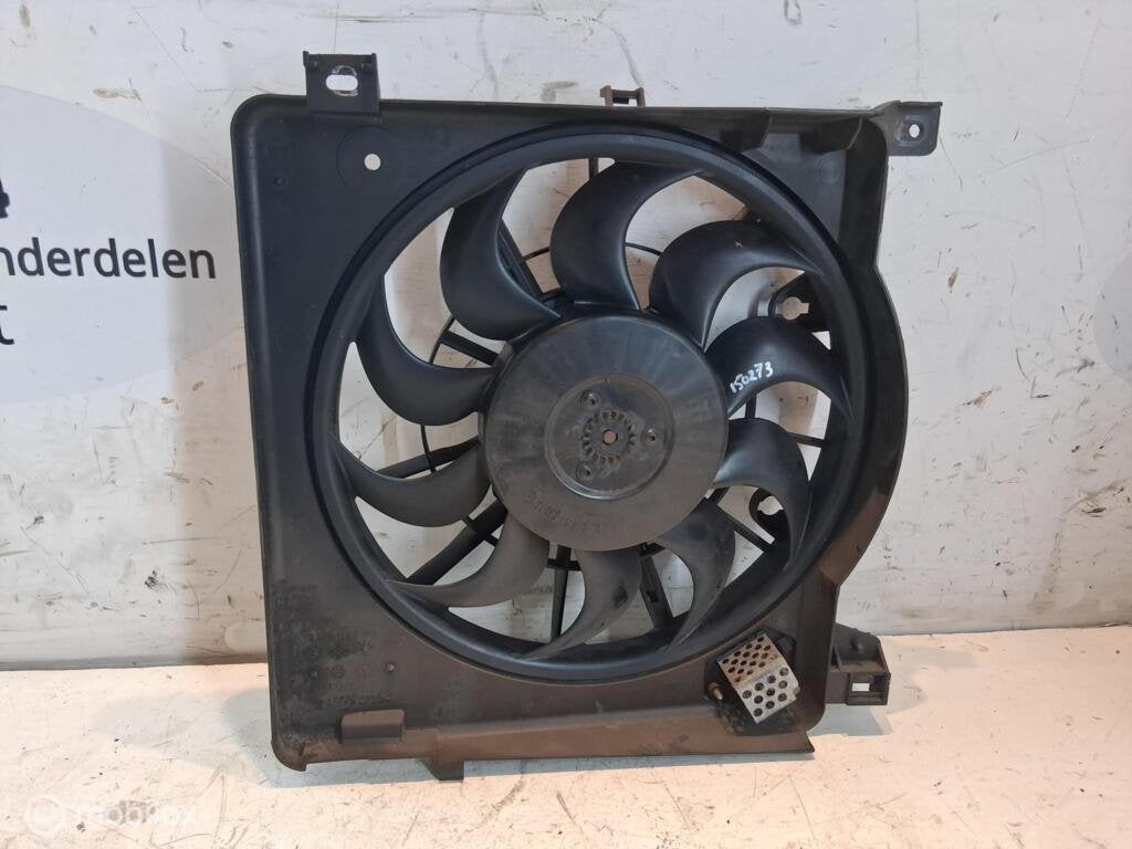 Koelvin Opel Astra H ('04-'09) 0130307057, Gebruikt, Opel, Ophalen of Verzenden, Opel