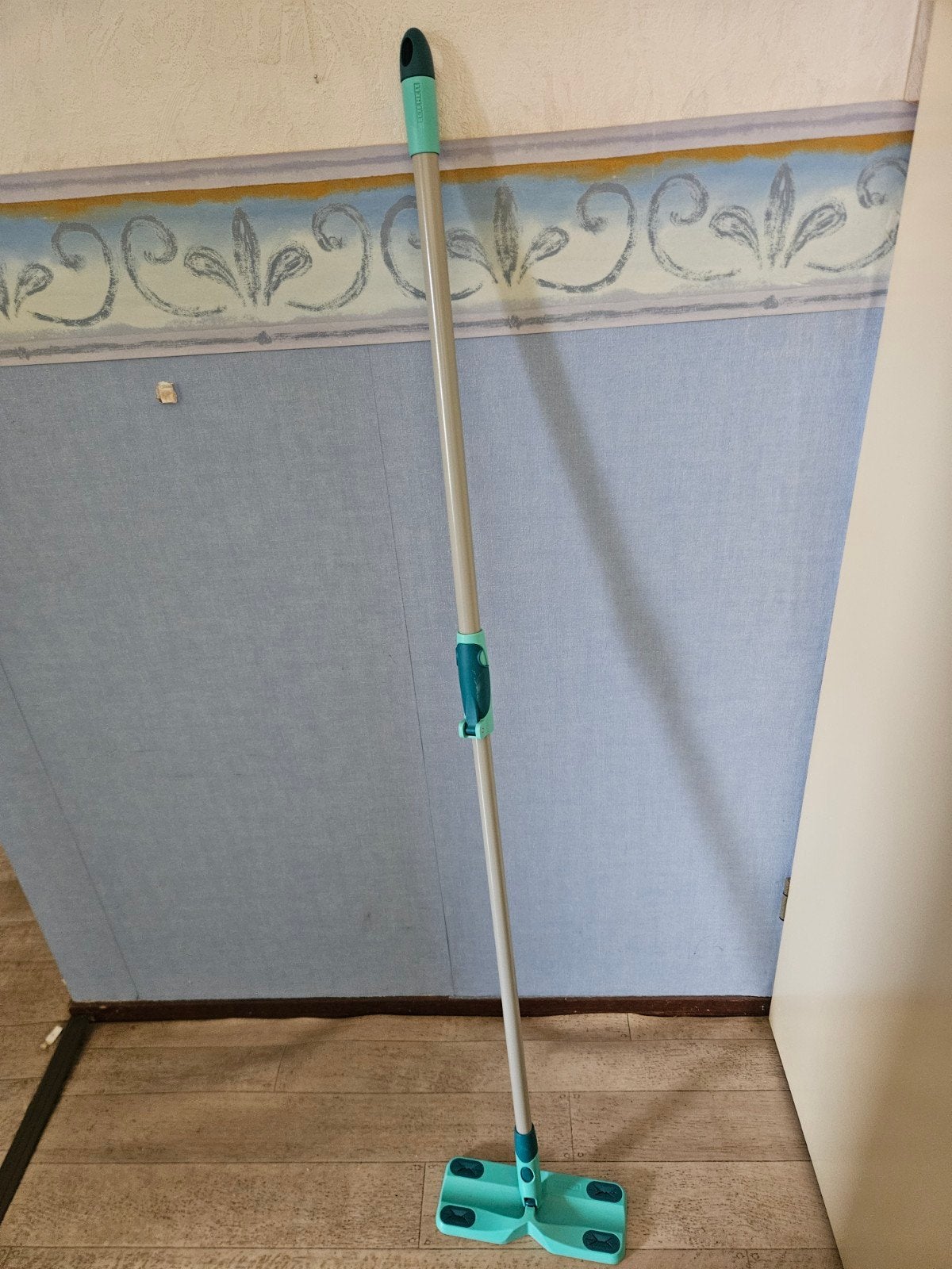 Swiffer dweil en Leifheit swiffer, Ophalen, Mop of Dweil