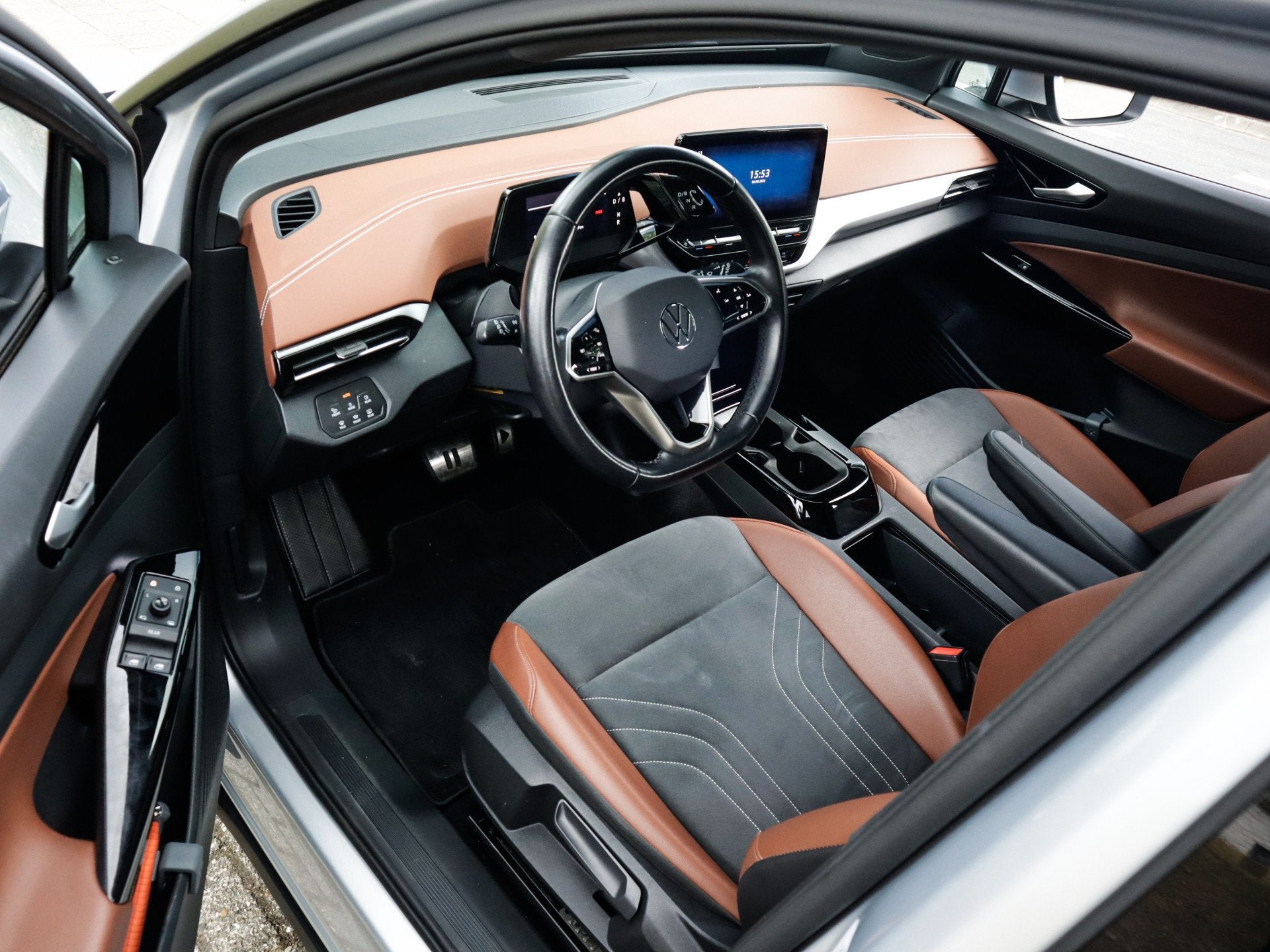 Volkswagen ID.4 Business 77 kWh 3-Fase 1e-Eig. & Dealer-Onde, Auto's, Automaat, Achterwielaandrijving, Gebruikt, Metallic lak