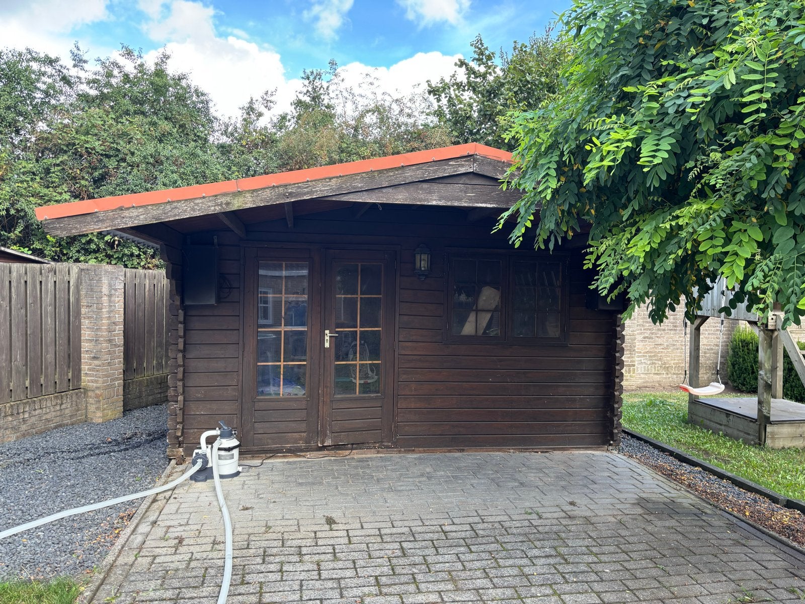 Tuinhuis 4,5x3m met overstek 2x4,5m, Tuin en Terras, Tuinhuizen, Ophalen, Gebruikt, Tuinhuis, 2 ramen