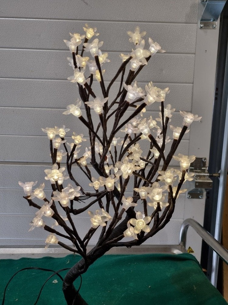 bloesemboom met verlichting groot, Ophalen of Verzenden, 'T Olde Gre-j, Info@toldegrej.nl, Endepoelstraat 20f Didam