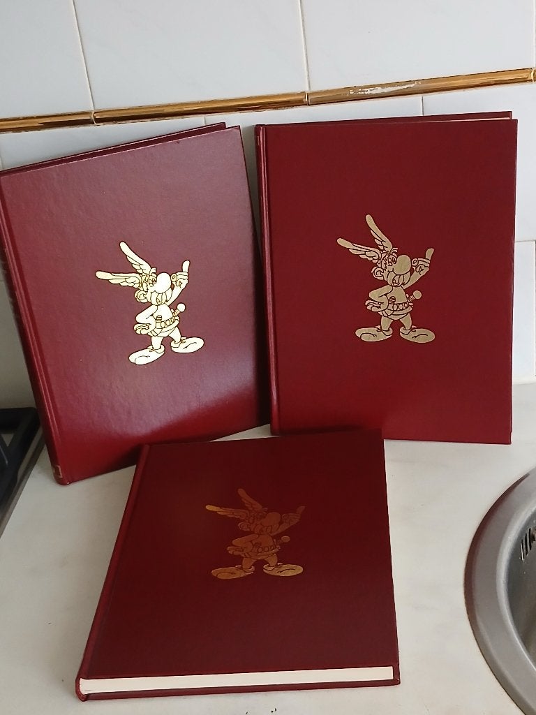 3 Asterix Luxe editie ,s    1975, Boeken, Meerdere stripboeken, Ophalen of Verzenden, Zo goed als nieuw
