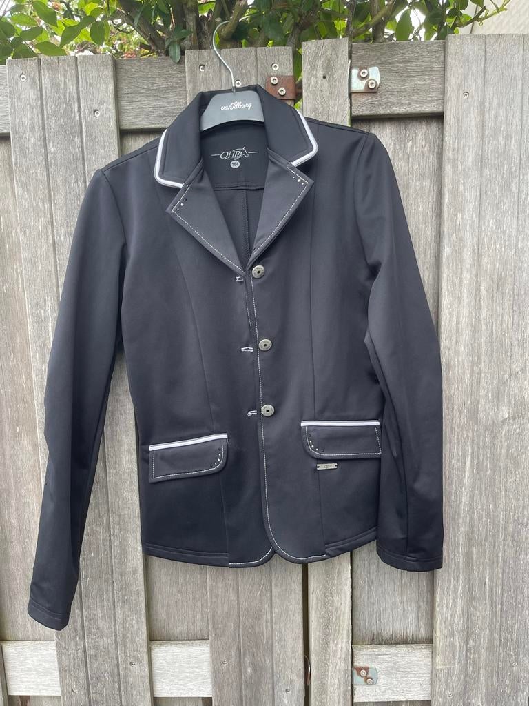 Wedstrijdjasje paardrijden QHP zwart maat 164, Dieren en Toebehoren, Paardrijkleding, Kinderen, Dressuur, Ophalen of Verzenden