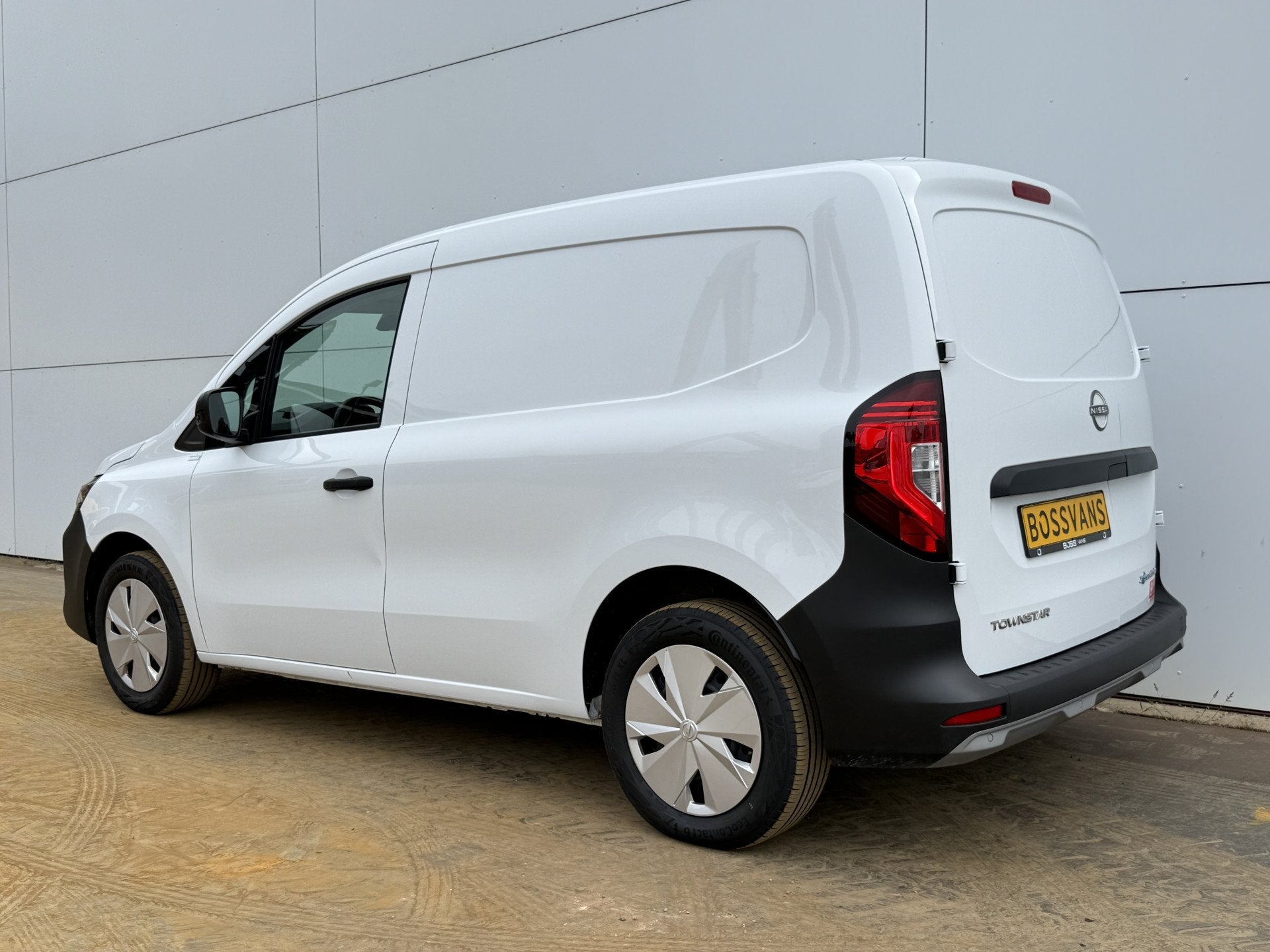Nissan Townstar EV 45kWh L1 260km WLTP LED Climate Control C, Auto's, Bestelauto's, 45 kWh, Gebruikt, Zwart, 260 km
