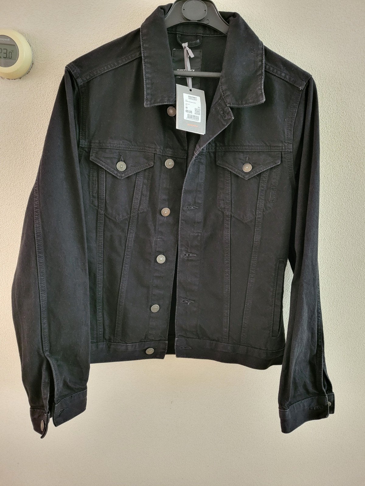 DISTRIKT NORREBRO Zwarte Denim Trucker Jacket Maat M, Ophalen, Maat 48/50 (M), Zwart, DISTRIKT NORREBRO