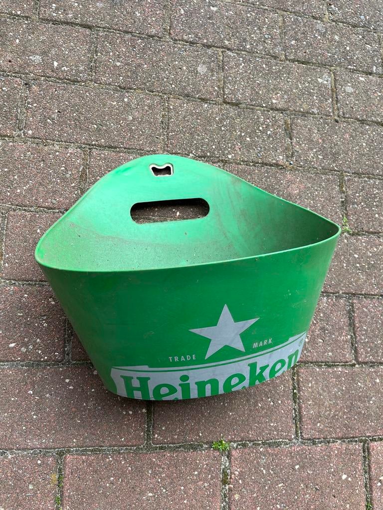 Heineken ijsbucket met geïntegreerde flesopener, Ophalen of Verzenden, Gebruikt, Gebruiksvoorwerp