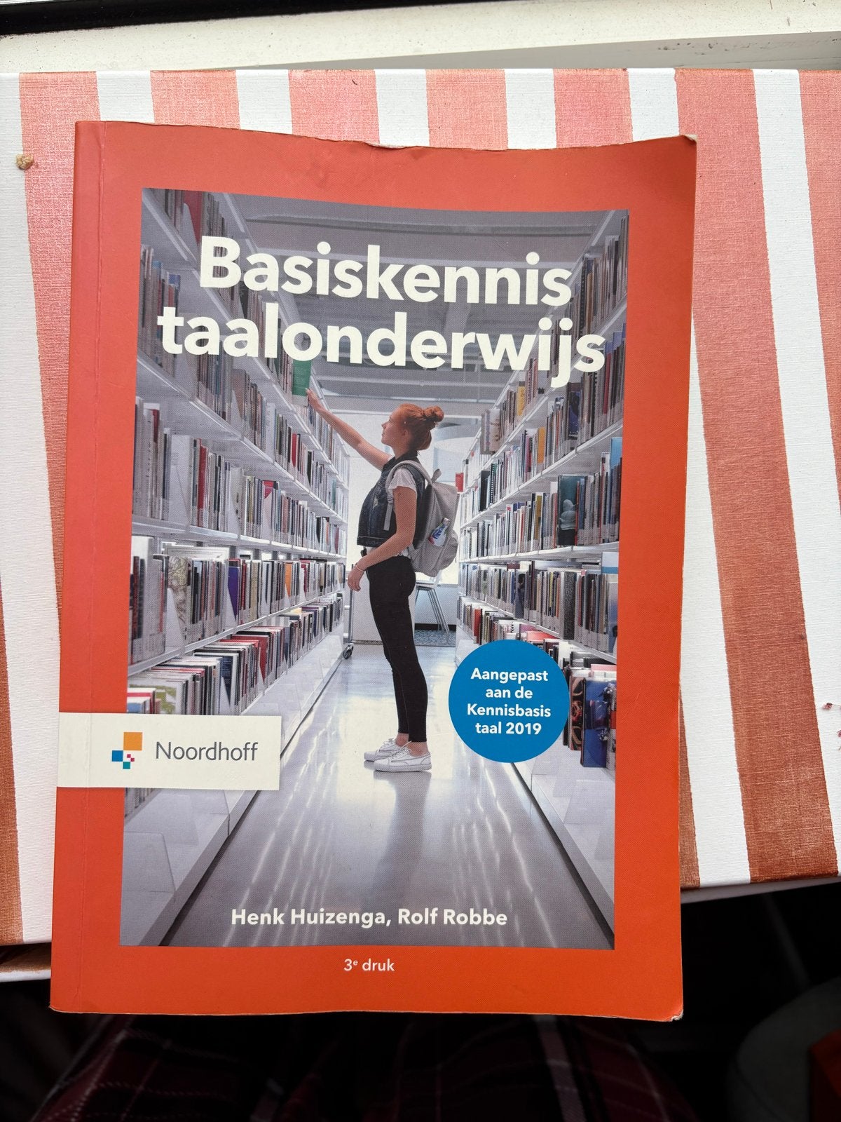 Basiskennis taalonderwijs pabo 3e druk, Ophalen of Verzenden, Alpha, Zo goed als nieuw, HBO