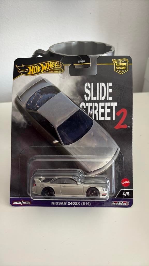 Hot Wheels Nissan 240SX (S14) 1/64, Ophalen of Verzenden, Nieuw, Auto