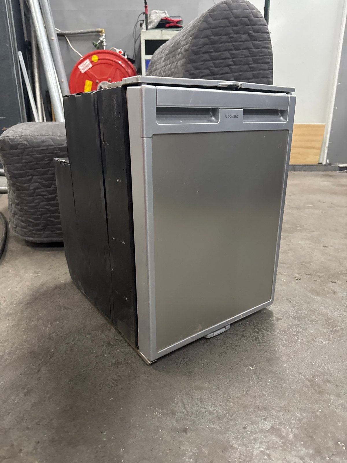 Werkende Dometic koelkast voor camper, Ophalen, Minder dan 75 liter, Zonder vriesvak, Gebruikt