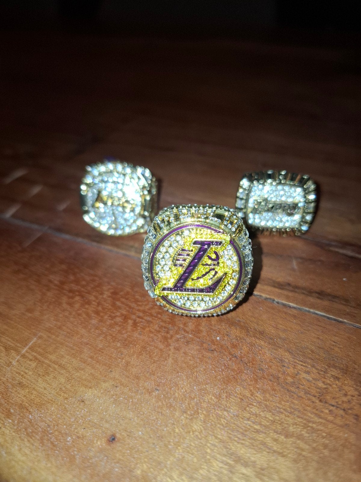 NBA Lakers Championship Ringen Replica Set - Lebron/Kobe, Ophalen of Verzenden, Zo goed als nieuw, Dame of Heer, Goud