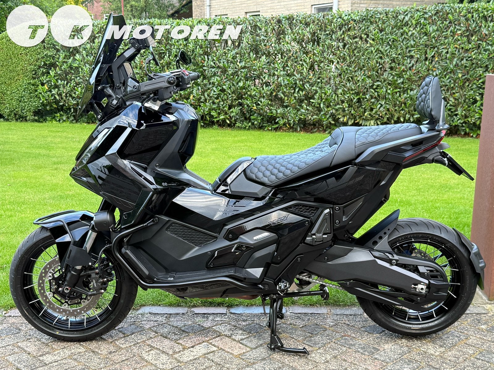 ⭐️2026 EXCLUSIEVE Honda XADV 750 FULL BLACK EDITION CARPLAY!, 750 cc, Occasion, Motorrijbewijs A, Bedrijf