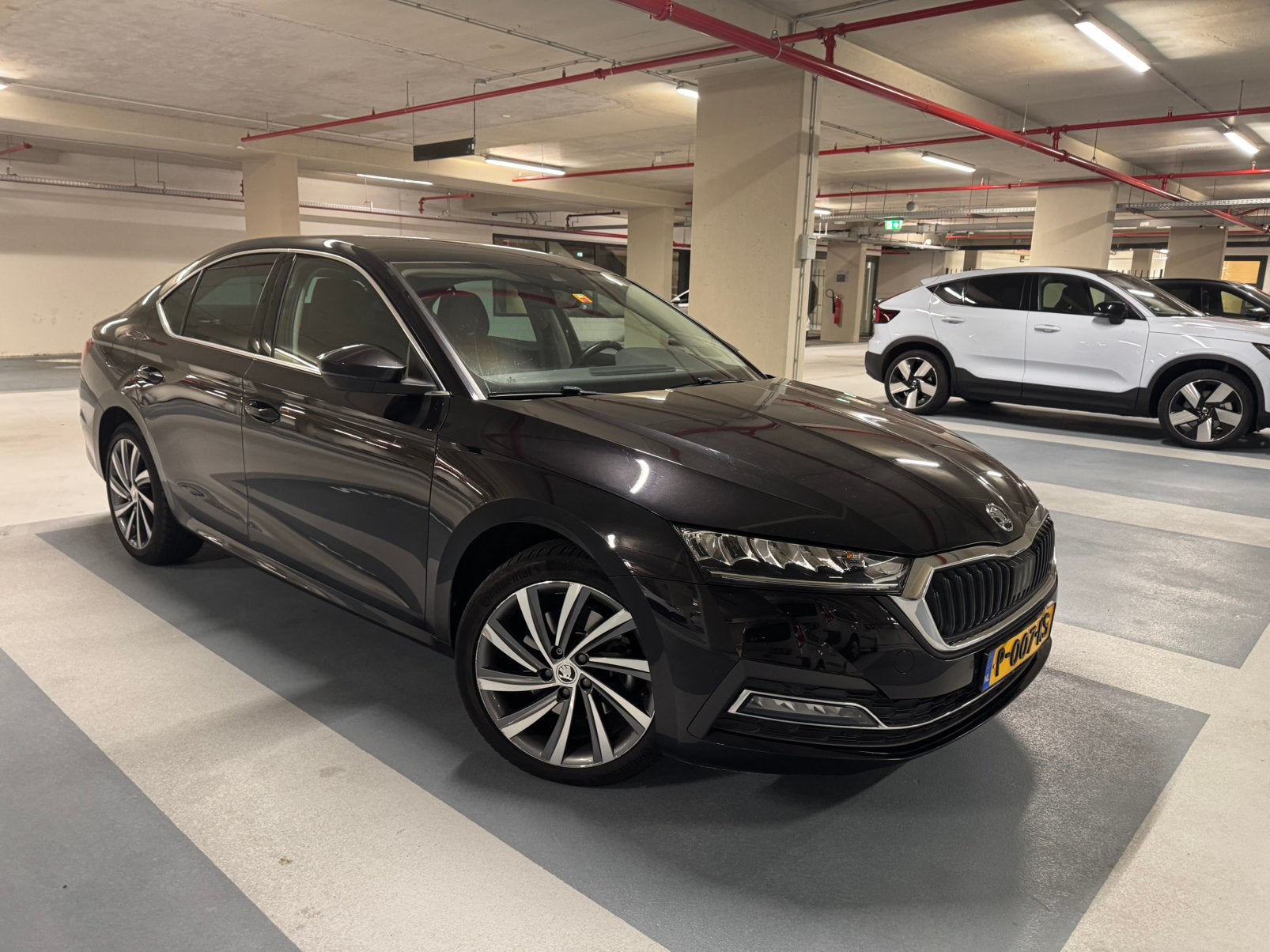 Skoda Octavia 1.4 TSI iV 204pk Phev DSG 2021 Zwart