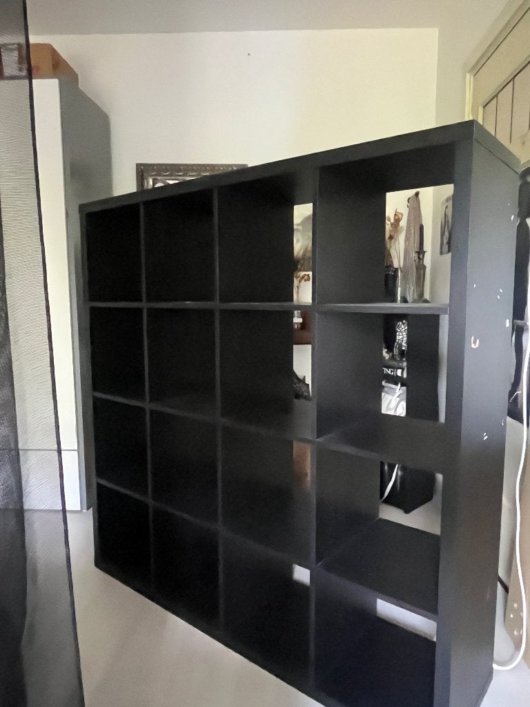 IKEA Kallax Kast zwart 4x4, Huis en Inrichting, Kasten | Stellingkasten, Ophalen, Zo goed als nieuw