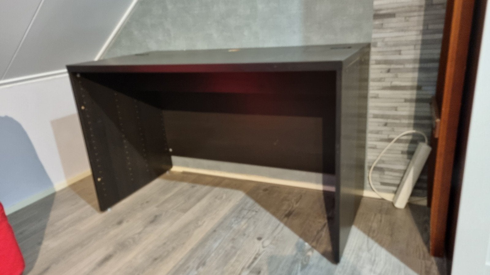 IKEA Bureau Zwartbruin met gebruikerssporen, Ophalen, Gebruikt, IKEA, Zwart