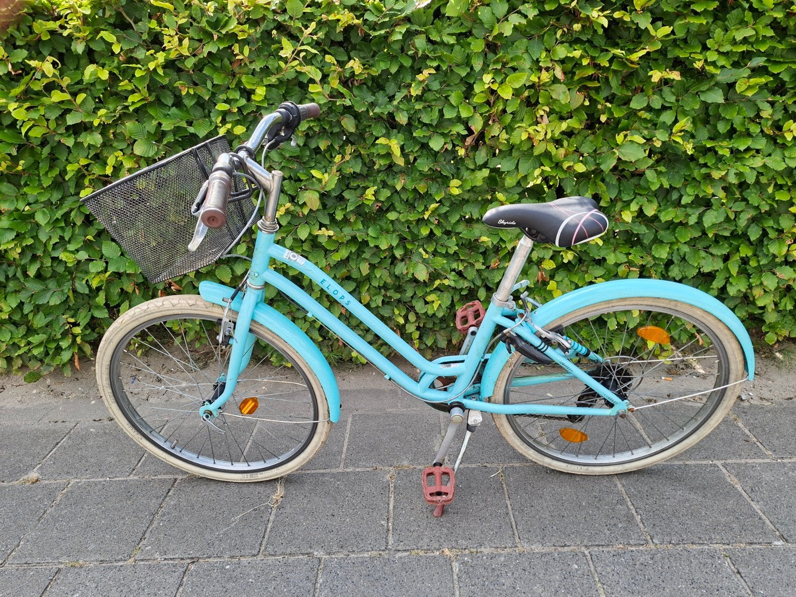 BTWIN 24inch bike height:+/-138-152cm €90,-
️Delivery p, Ophalen of Verzenden, 24 inch