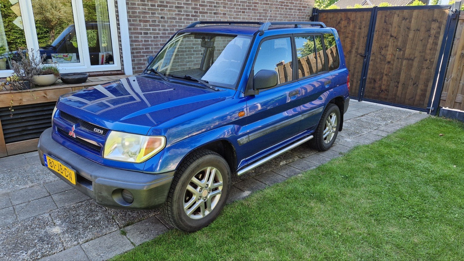 Mitsubishi Pajero Pinin 2.0 GDI 4x4 Automaat – Sterke terrei, Stof, 742 kg, 4 cilinders, Blauw